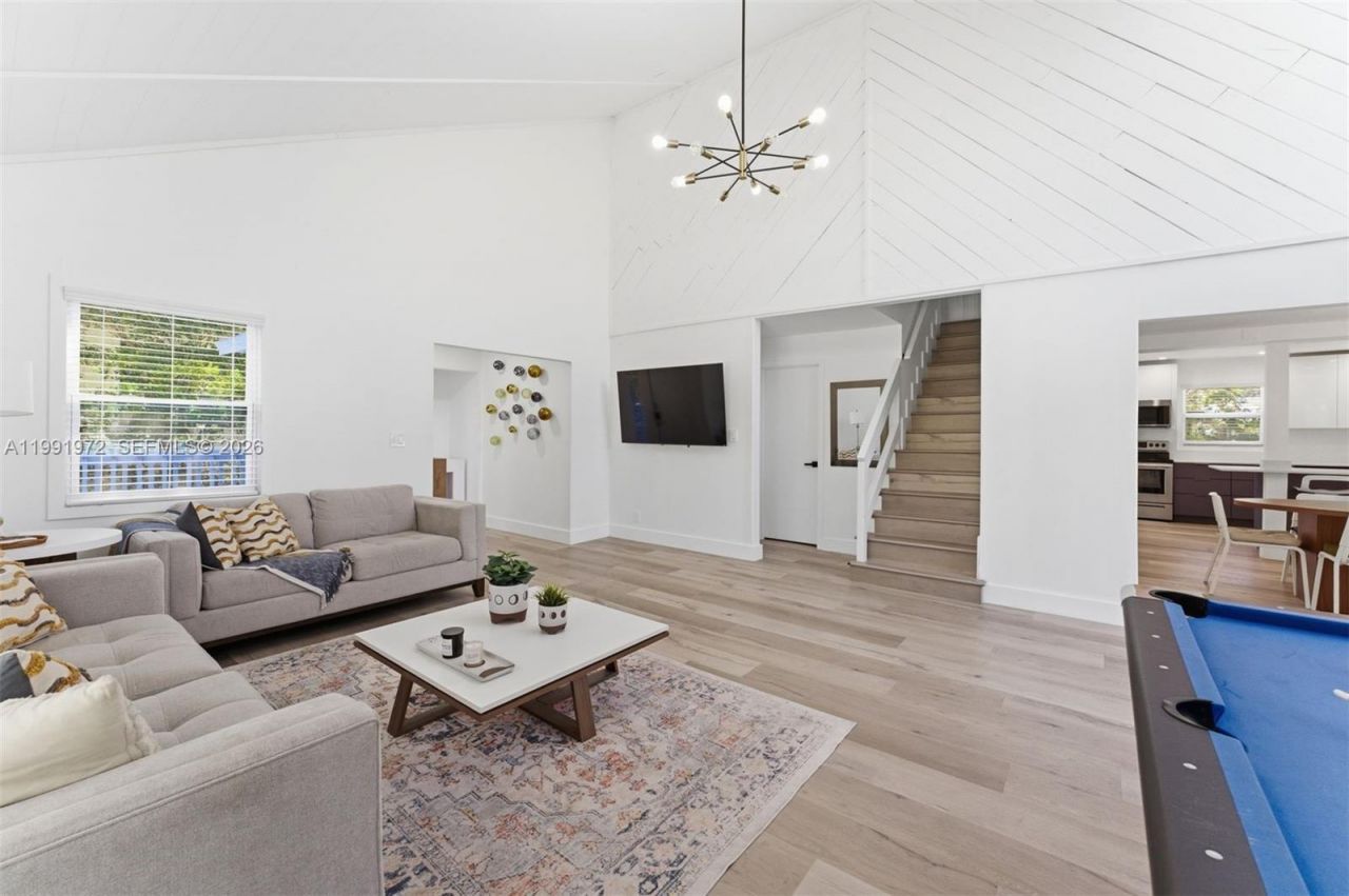 154 Sebring Dr , Tavernier, FL 33070 Photo