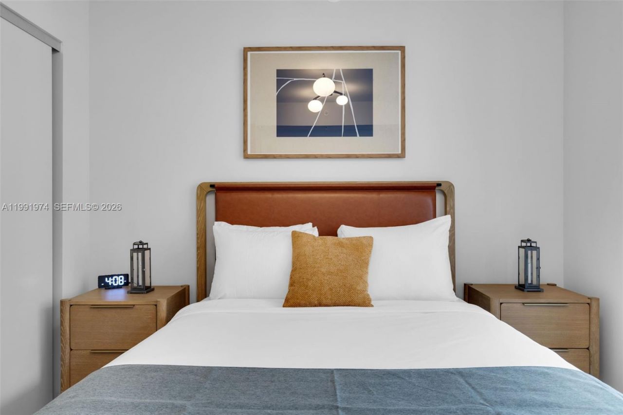 11 NE 6 Th , Unit 2808, Miami, FL 33132 Photo