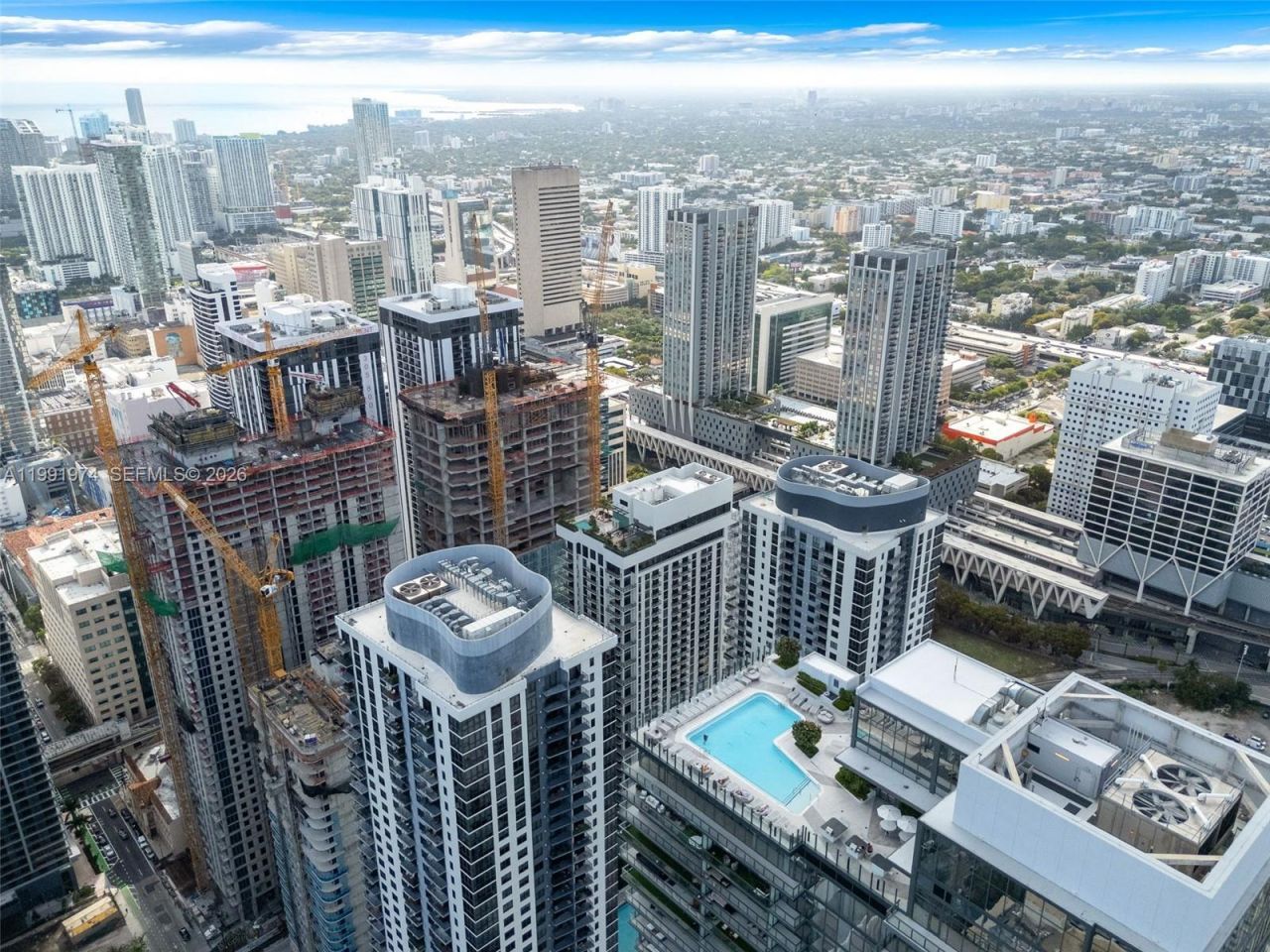 11 NE 6 Th , Unit 2808, Miami, FL 33132 Photo