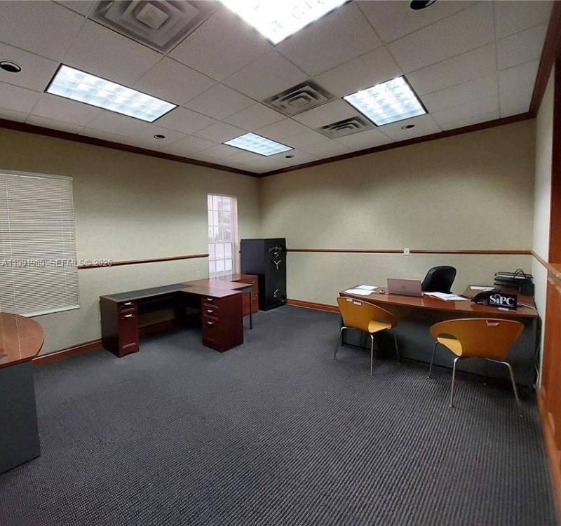 1000 N Hiatus Rd, Unit 106, Pembroke Pines, FL 33026 Photo