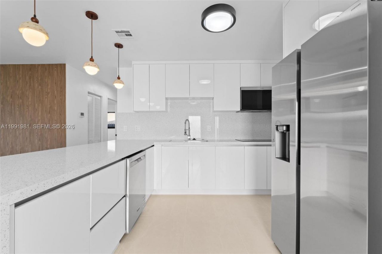 7570 Venetian St , Miramar, FL 33023 Photo