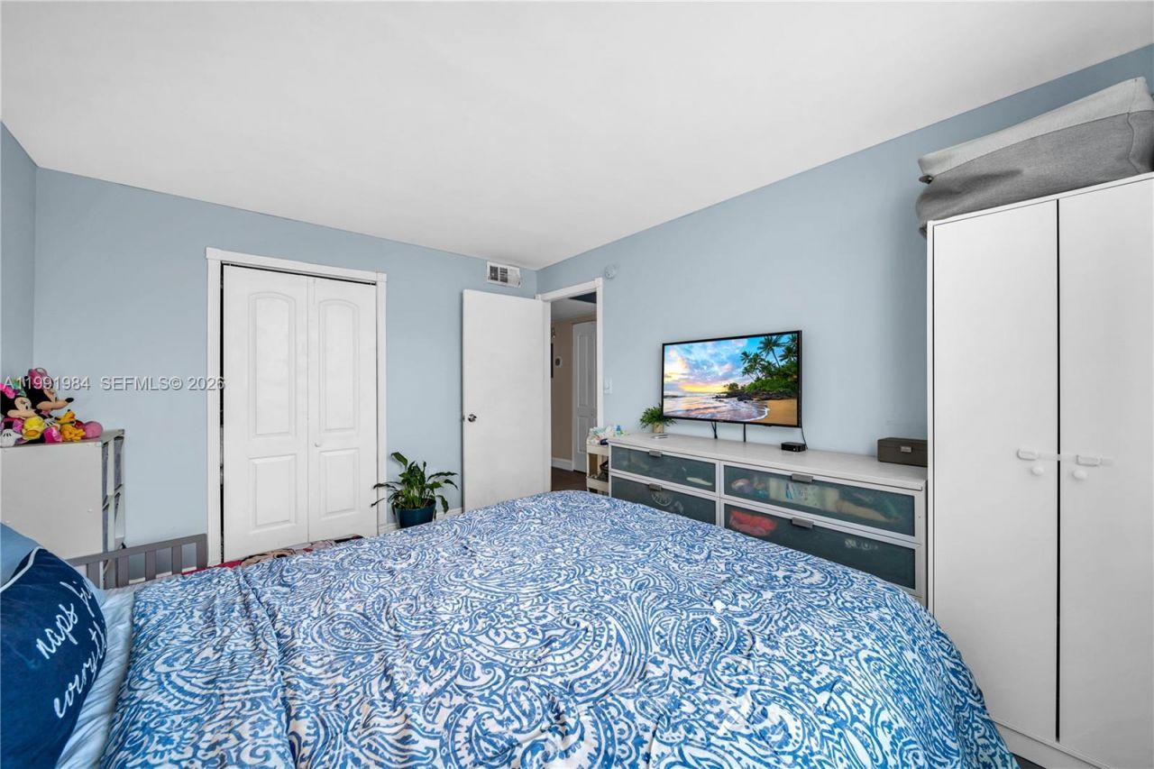 1720 NW N River Dr, Unit 613, Miami, FL 33125 Photo