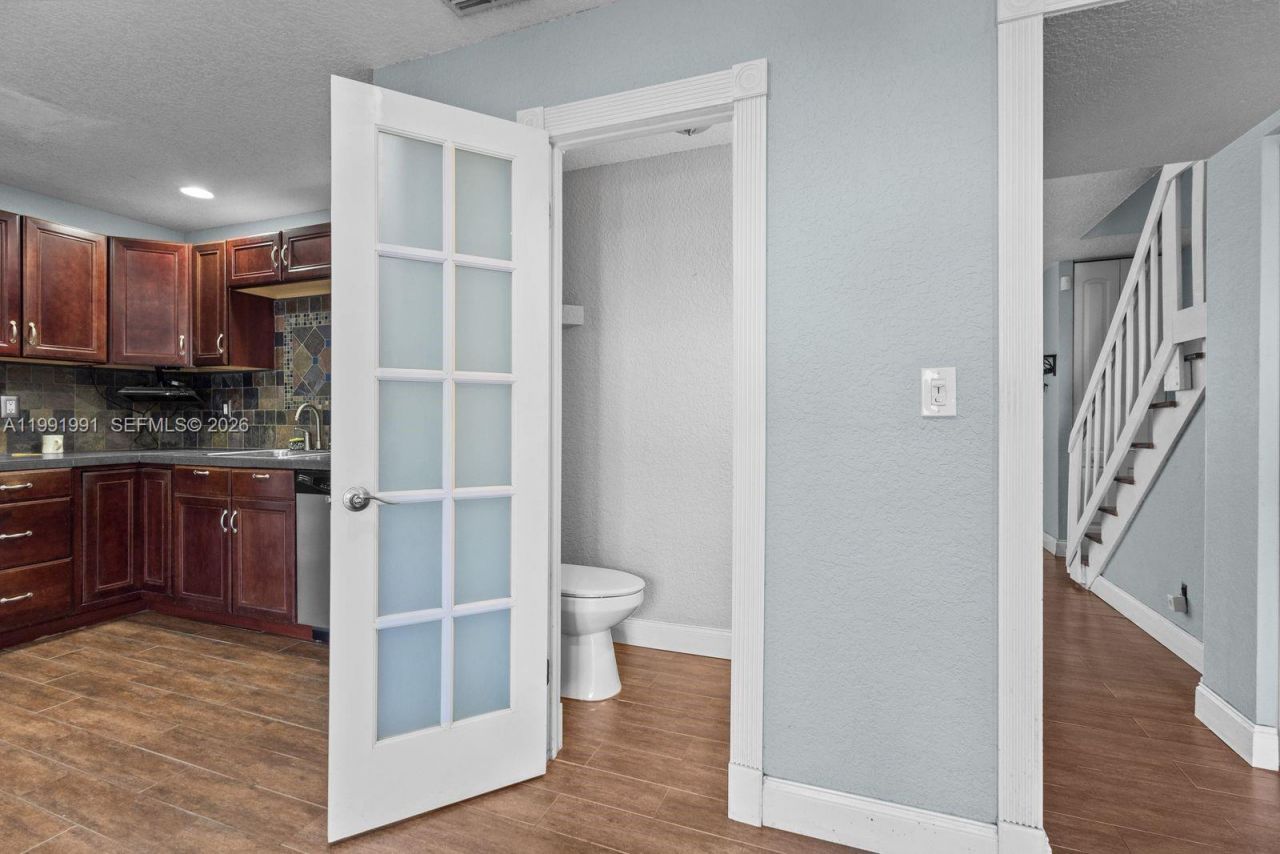 8069 SW 18th Ct , Unit 4-7, Davie, FL 33324 Photo