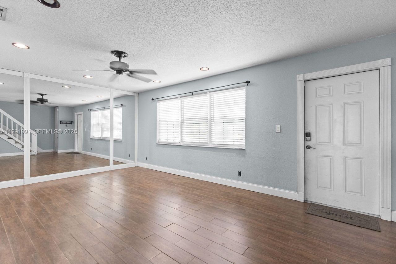 8069 SW 18th Ct , Unit 4-7, Davie, FL 33324 Photo