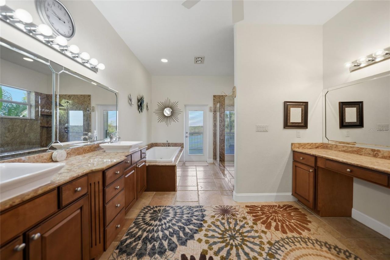 8635 SW Riverside Drive , Arcadia, FL 34269 Photo