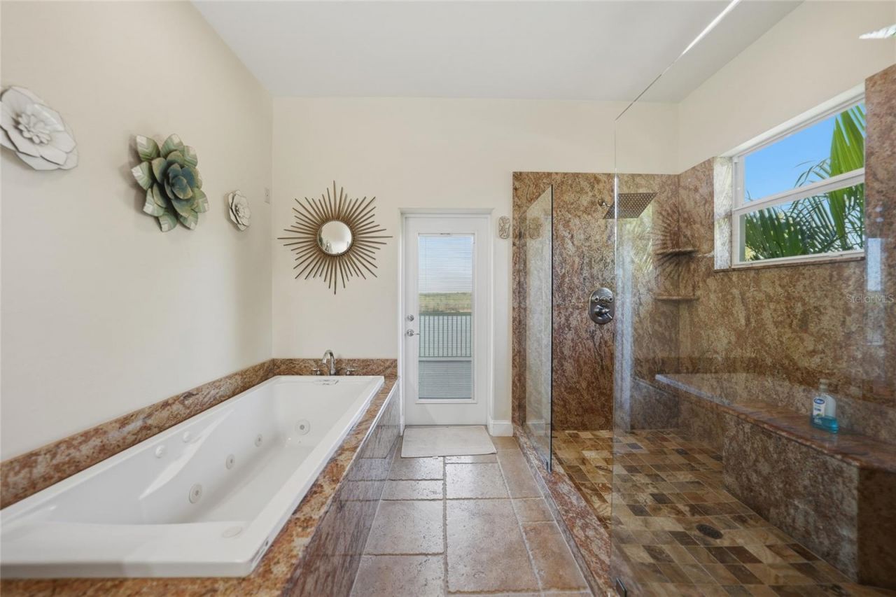 8635 SW Riverside Drive , Arcadia, FL 34269 Photo