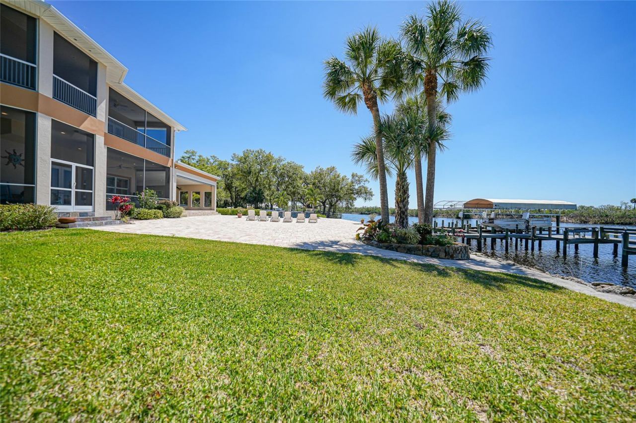 8635 SW Riverside Drive , Arcadia, FL 34269 Photo