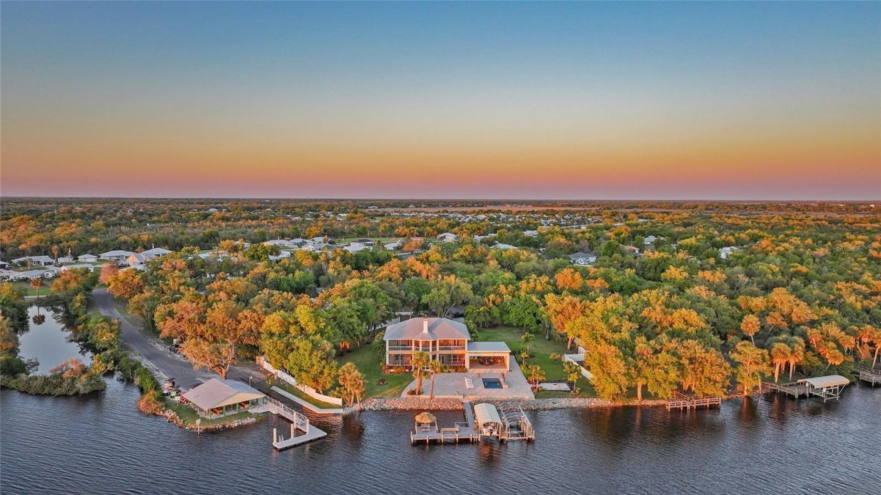 8635 SW Riverside Drive , Arcadia, FL 34269 Photo