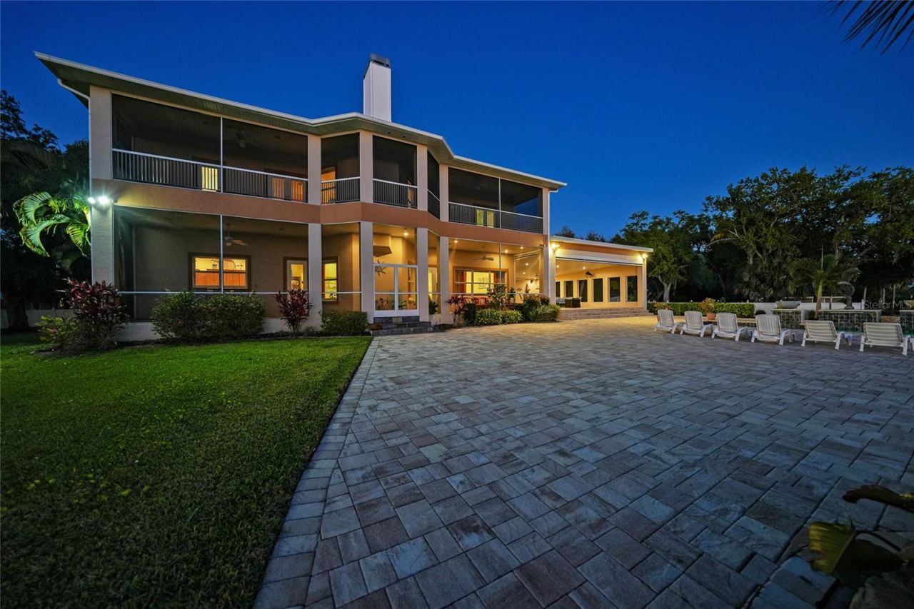 8635 SW Riverside Drive , Arcadia, FL 34269 Photo