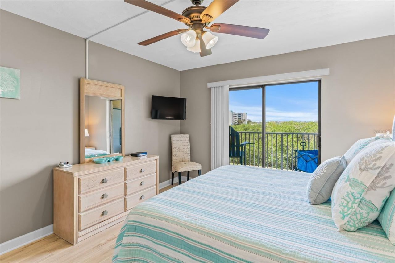 19451 Gulf Boulevard, Unit 203, Indian Shores, FL 33785 Photo