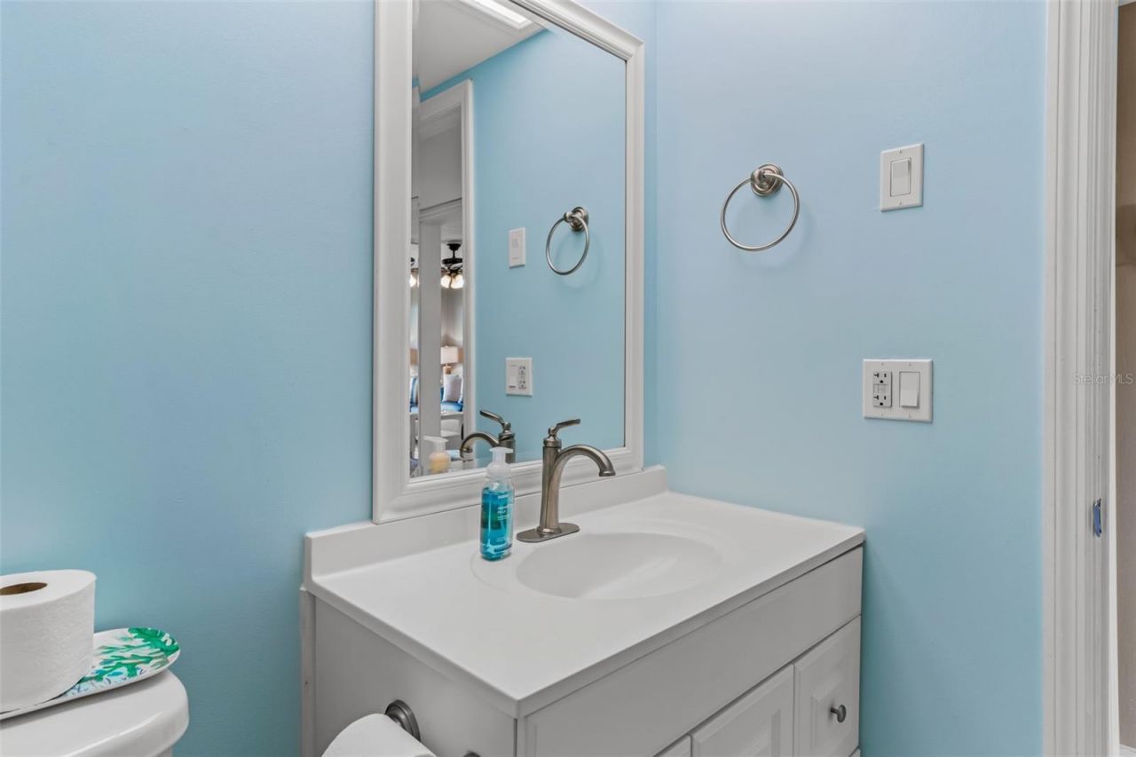 19451 Gulf Boulevard, Unit 203, Indian Shores, FL 33785 Photo