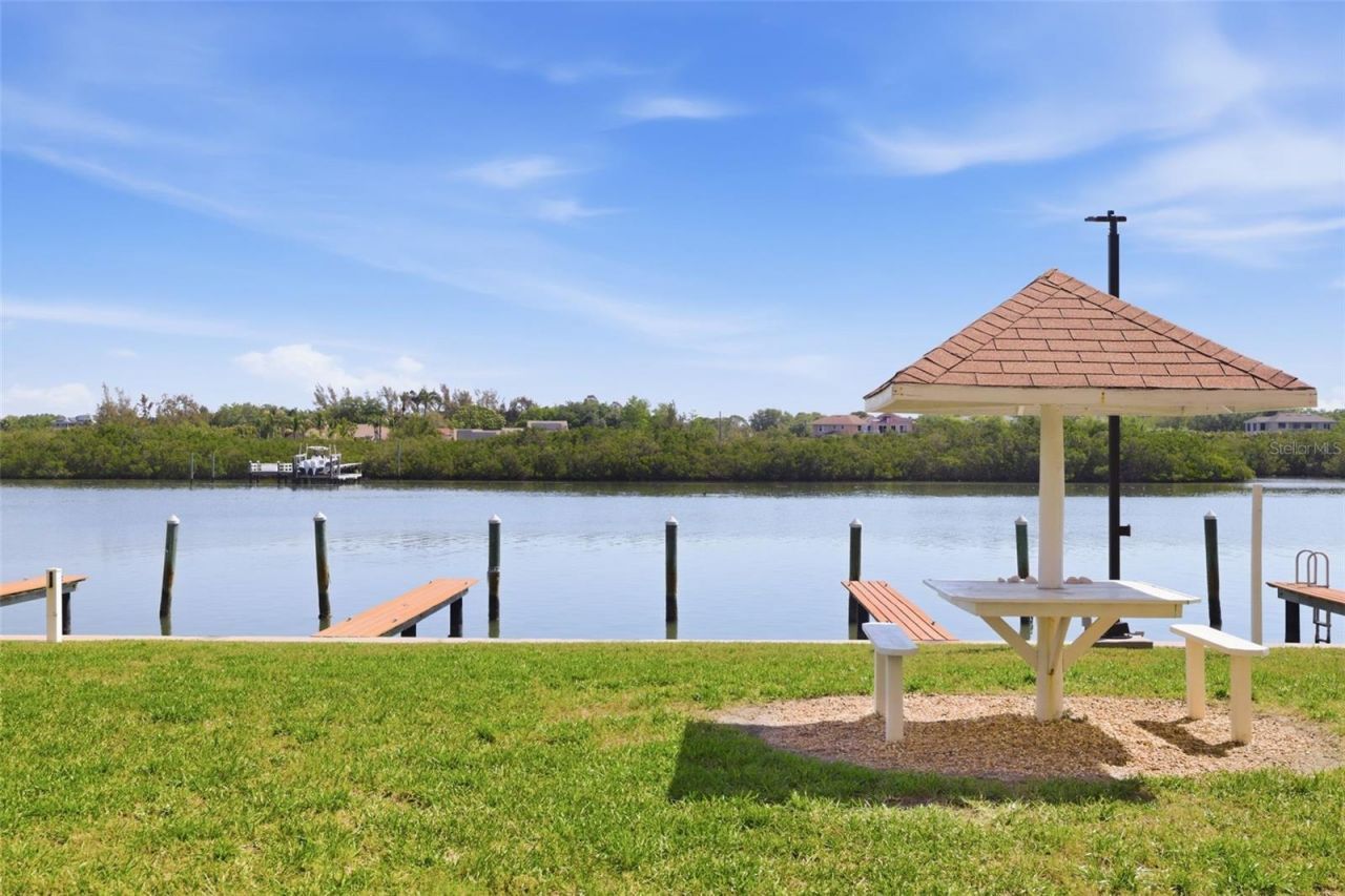 19451 Gulf Boulevard, Unit 203, Indian Shores, FL 33785 Photo