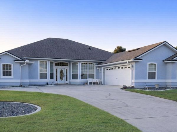 212 Whisper Ridge Dr, St Augustine, FL 32092