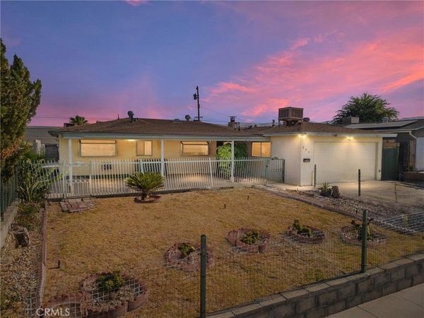 205 Suzanne Lane, Taft, CA 93268