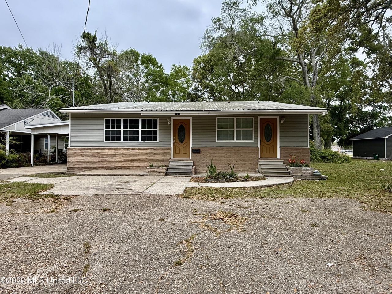 1906 8th Street, Pascagoula, MS 39567 Main Photo