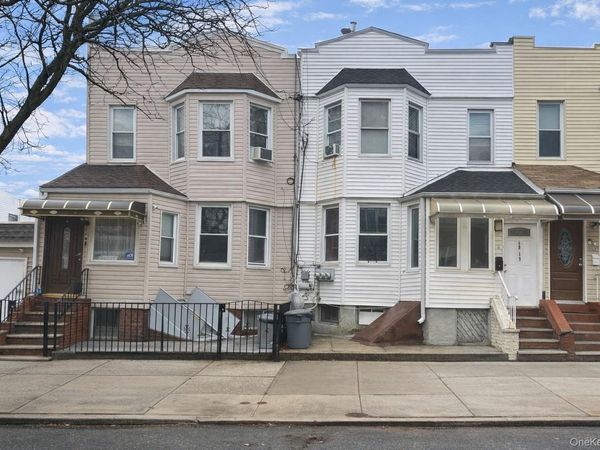 6017 80th Avenue , Glendale, NY 11385