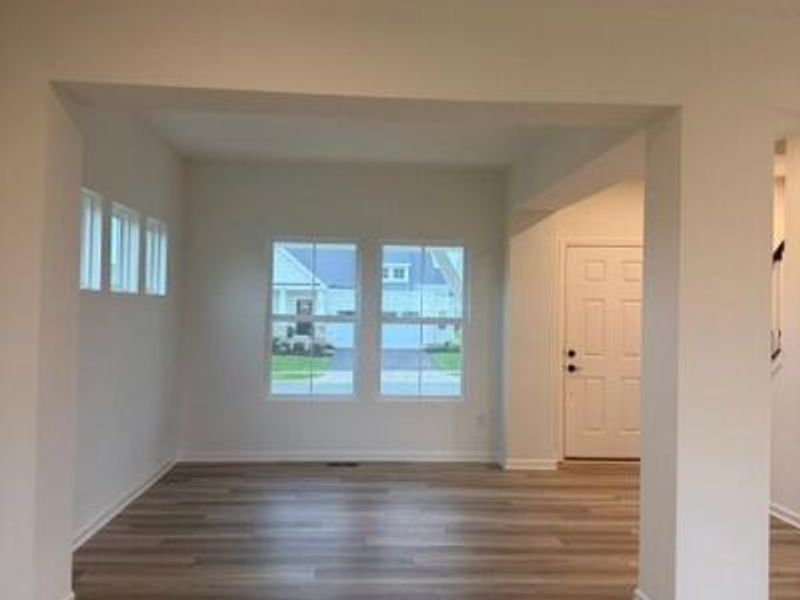 8979 Meadowlark Drive, Plain City, OH 43064 Photo 2