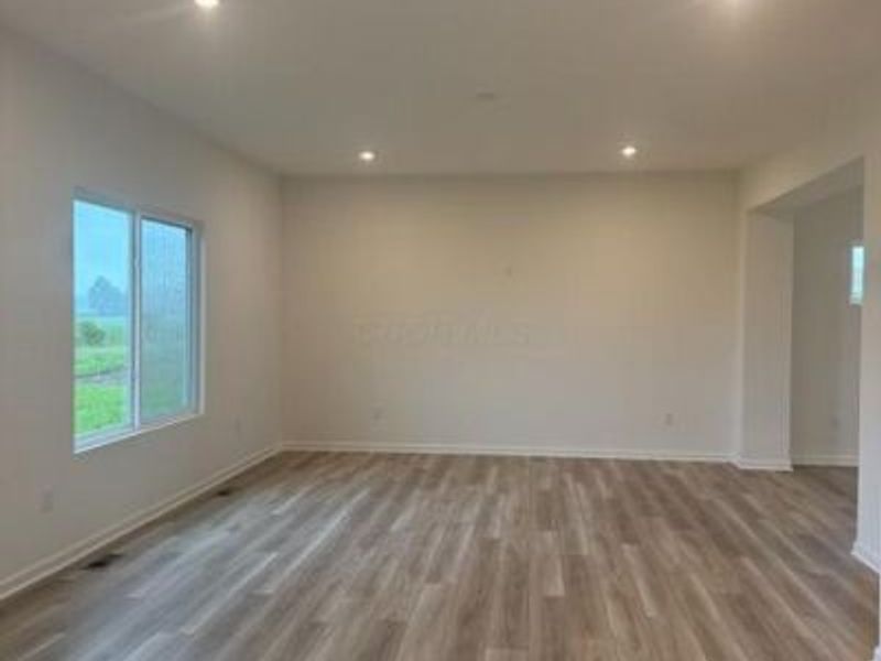 8979 Meadowlark Drive, Plain City, OH 43064 Photo 5