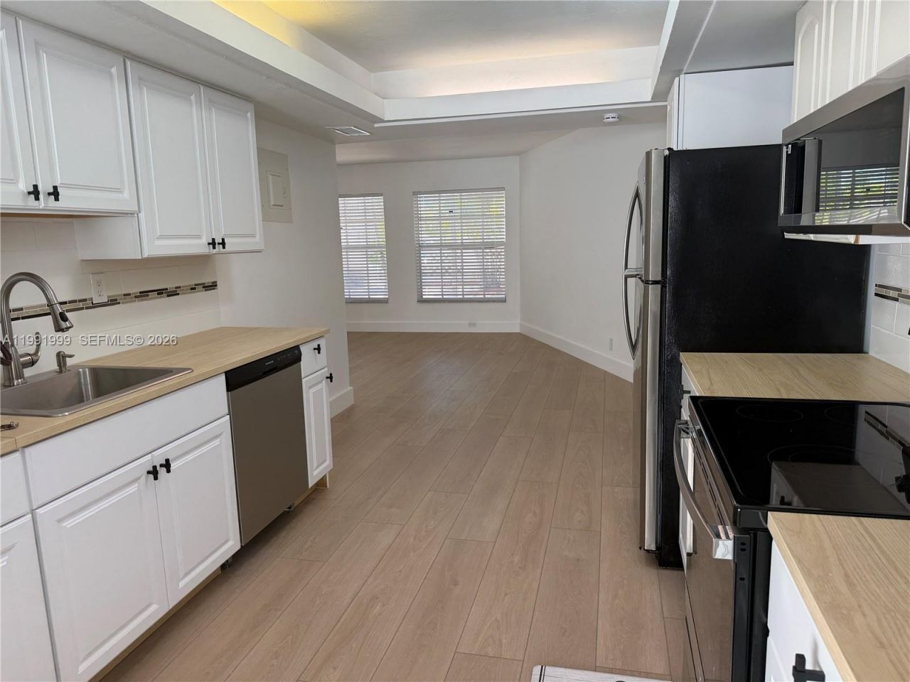 1425 NE 56th St, Unit 3, Fort Lauderdale, FL 33334 Main Photo