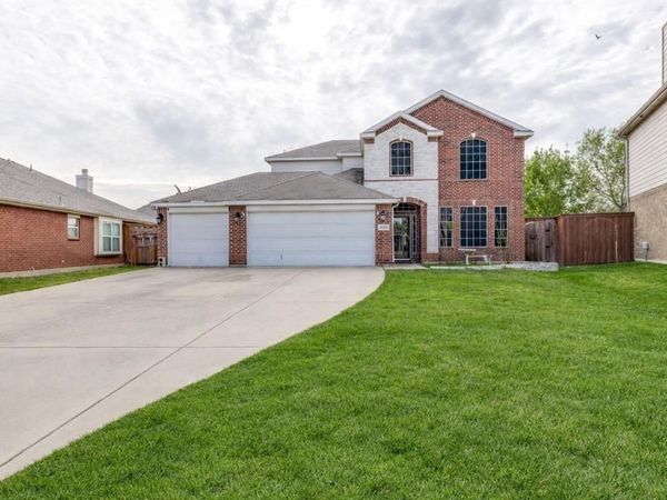 6217 Granite Creek Drive, Fort Worth, TX 76179