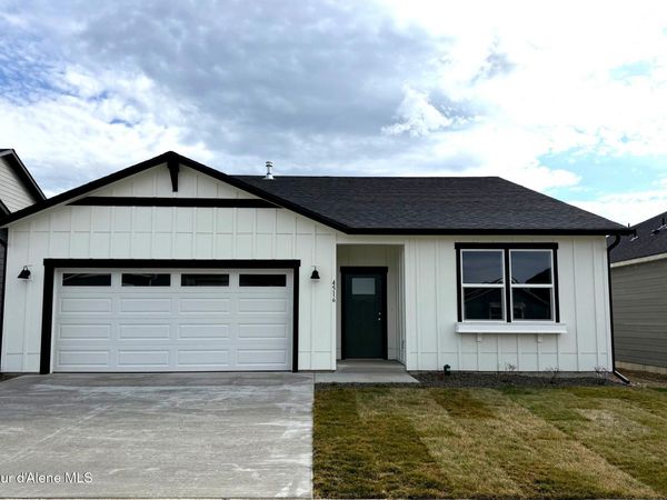 4516 E Culpeo AVE , Post Falls, ID 83854