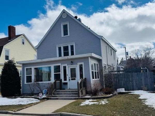 310 7TH Street NE, Devils Lake, ND 58301