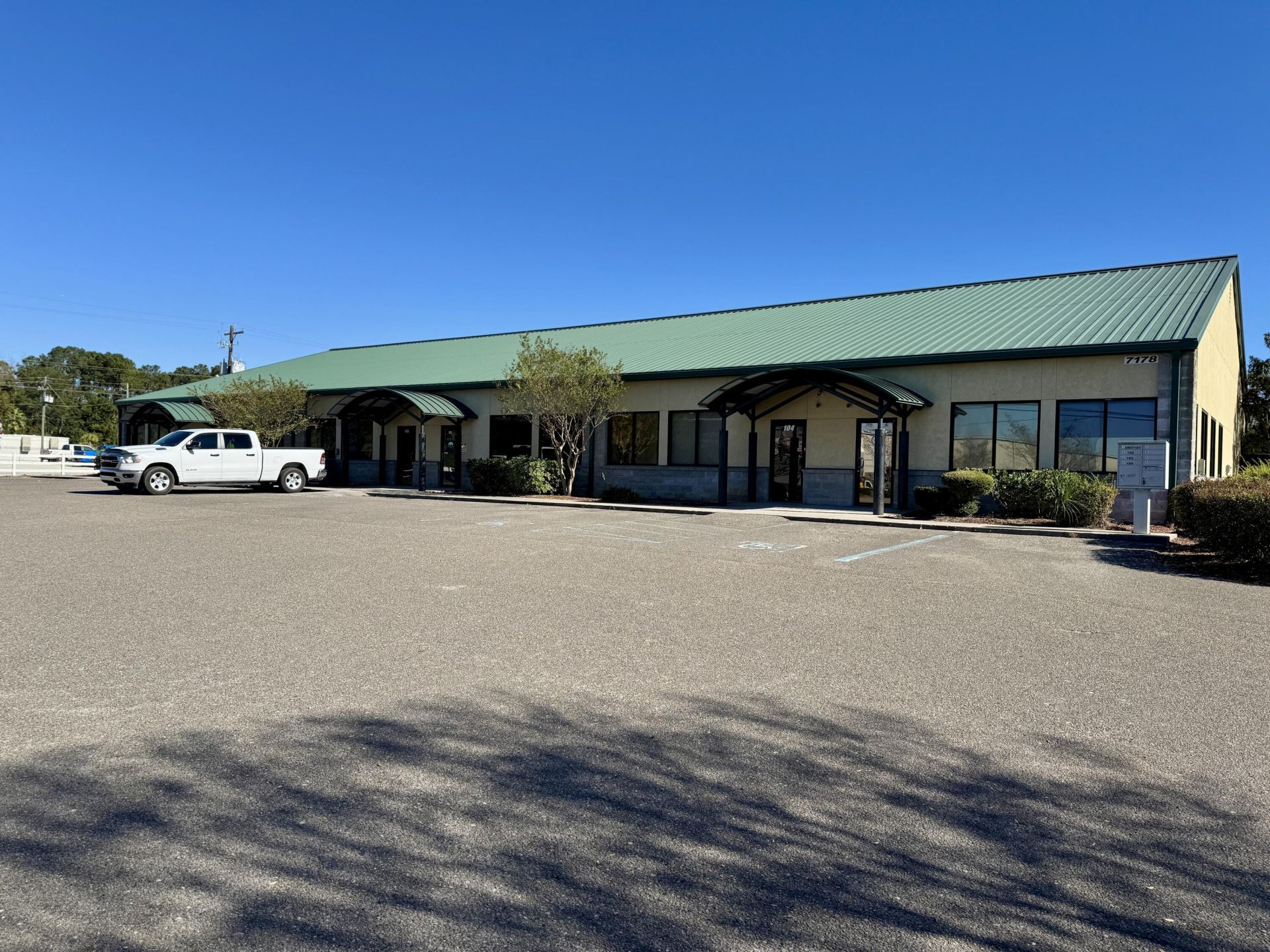 7178 Cross County Road Photo 5