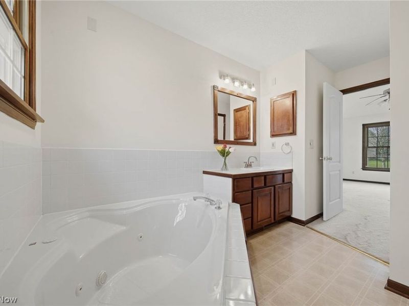 5271 Dolores Street SW, Canton, OH 44706 Photo 17