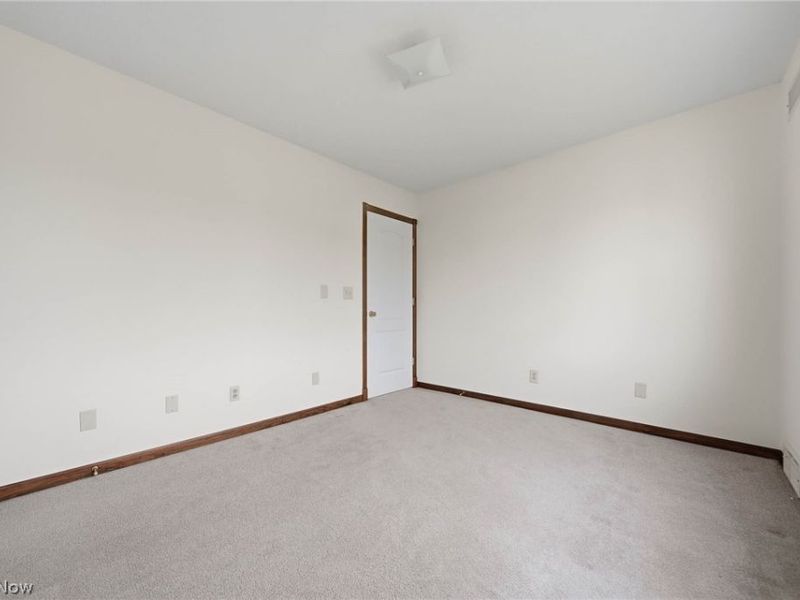 5271 Dolores Street SW, Canton, OH 44706 Photo 42