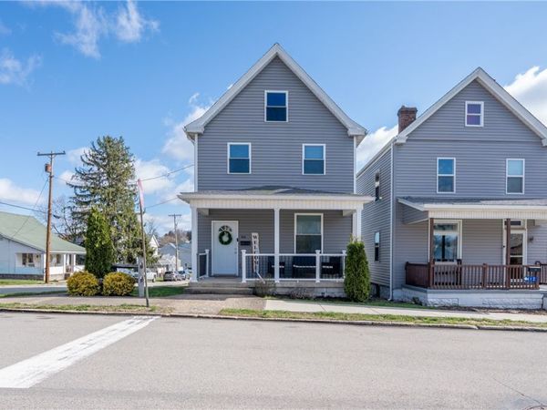 416 Charles St, Derry, PA 15627