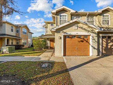 8550 ARGYLE BUSINESS Loop, Unit 601, Jacksonville, FL 32244