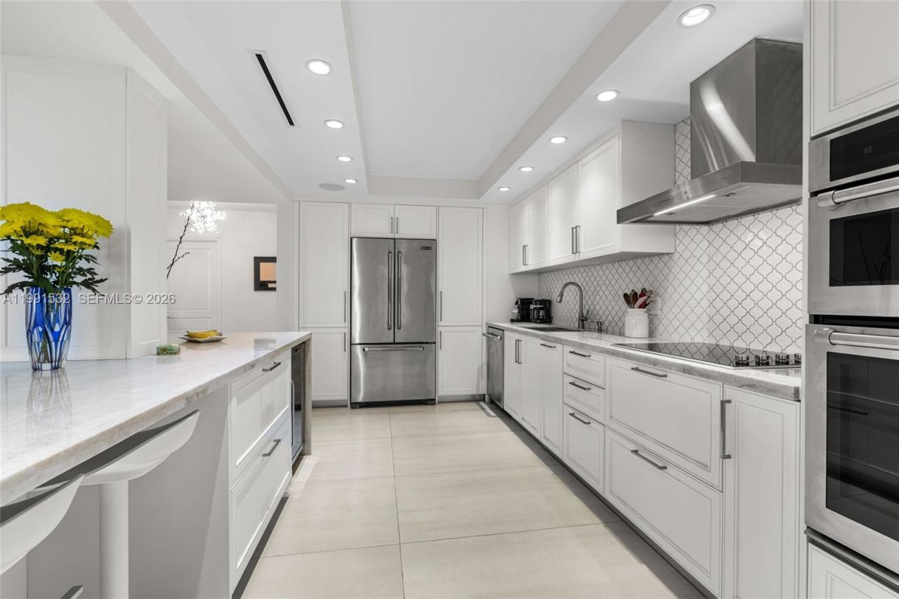 9801 Collins Ave , Unit 5R, Bal Harbour, FL 33154 Photo