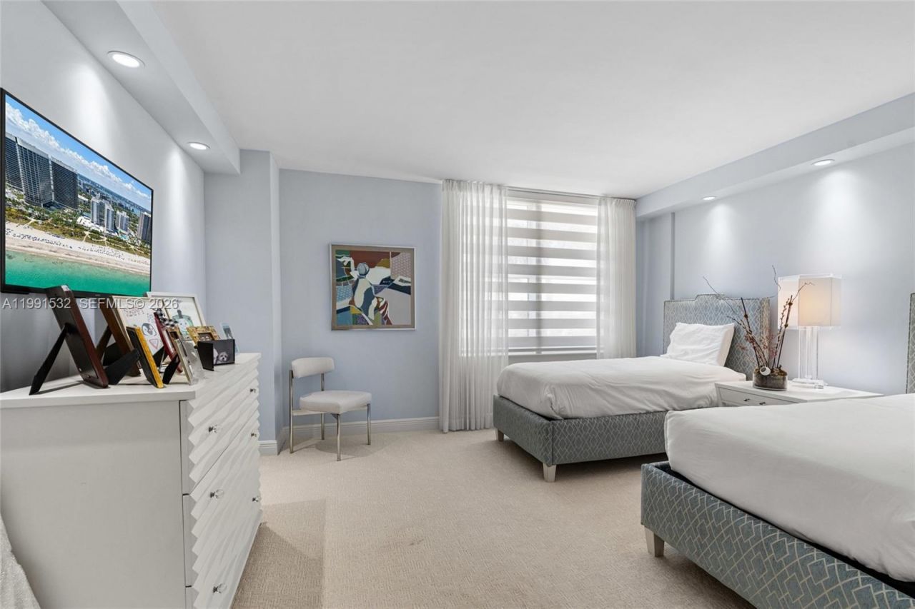 9801 Collins Ave , Unit 5R, Bal Harbour, FL 33154 Photo