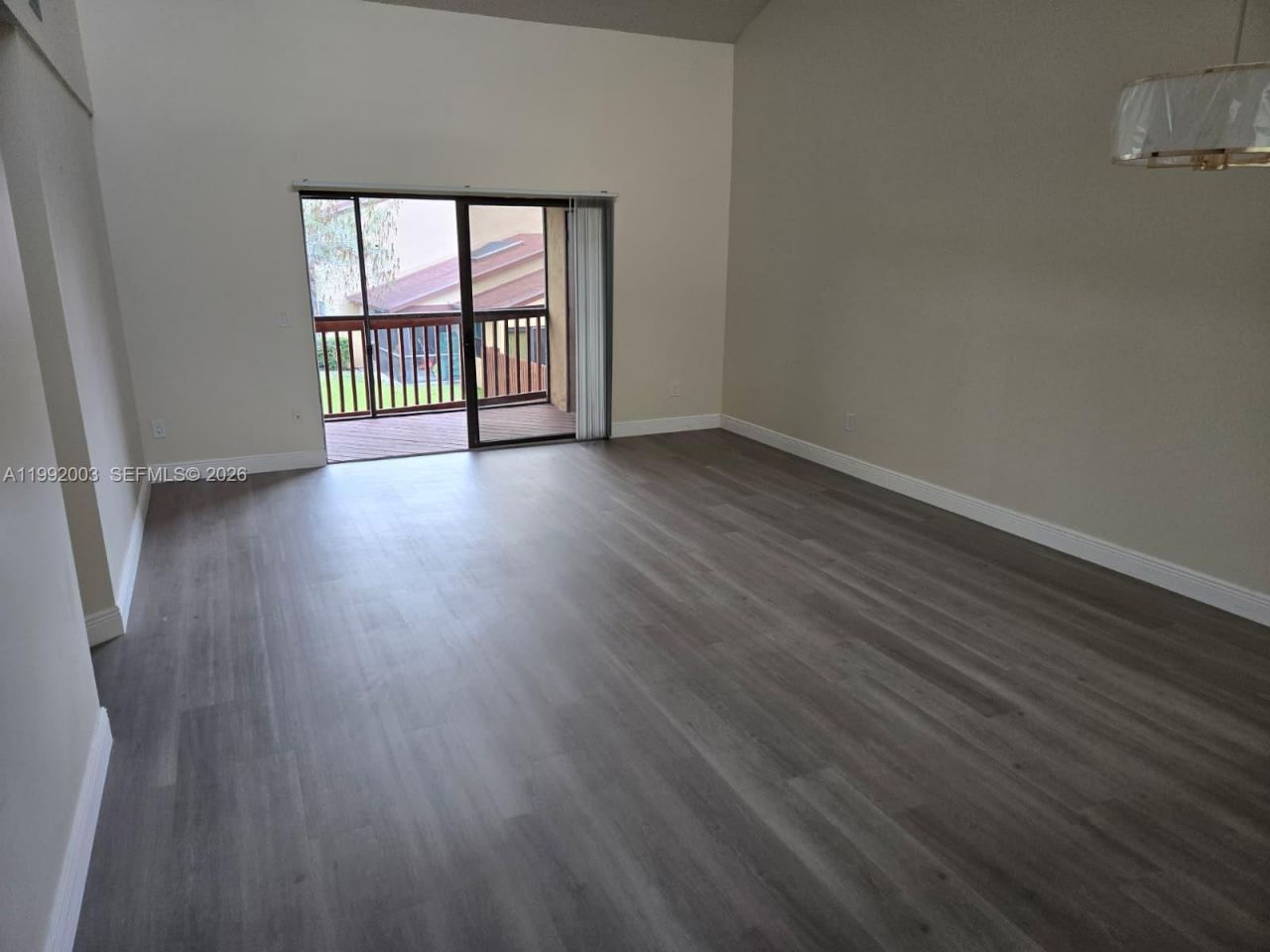 302 Lakeview Dr, Unit E, Royal Palm Beach, FL 33411 Photo