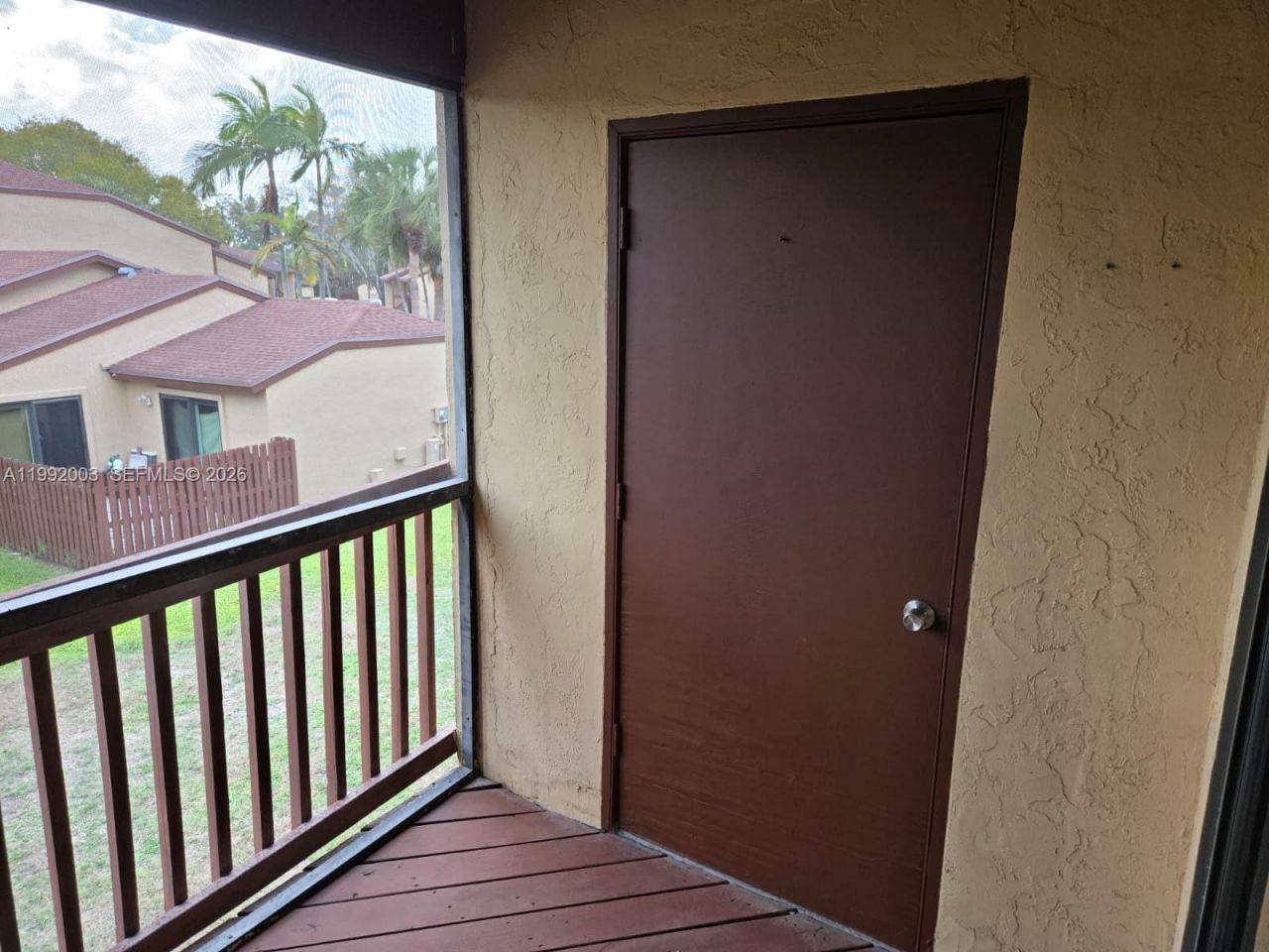 302 Lakeview Dr, Unit E, Royal Palm Beach, FL 33411 Photo