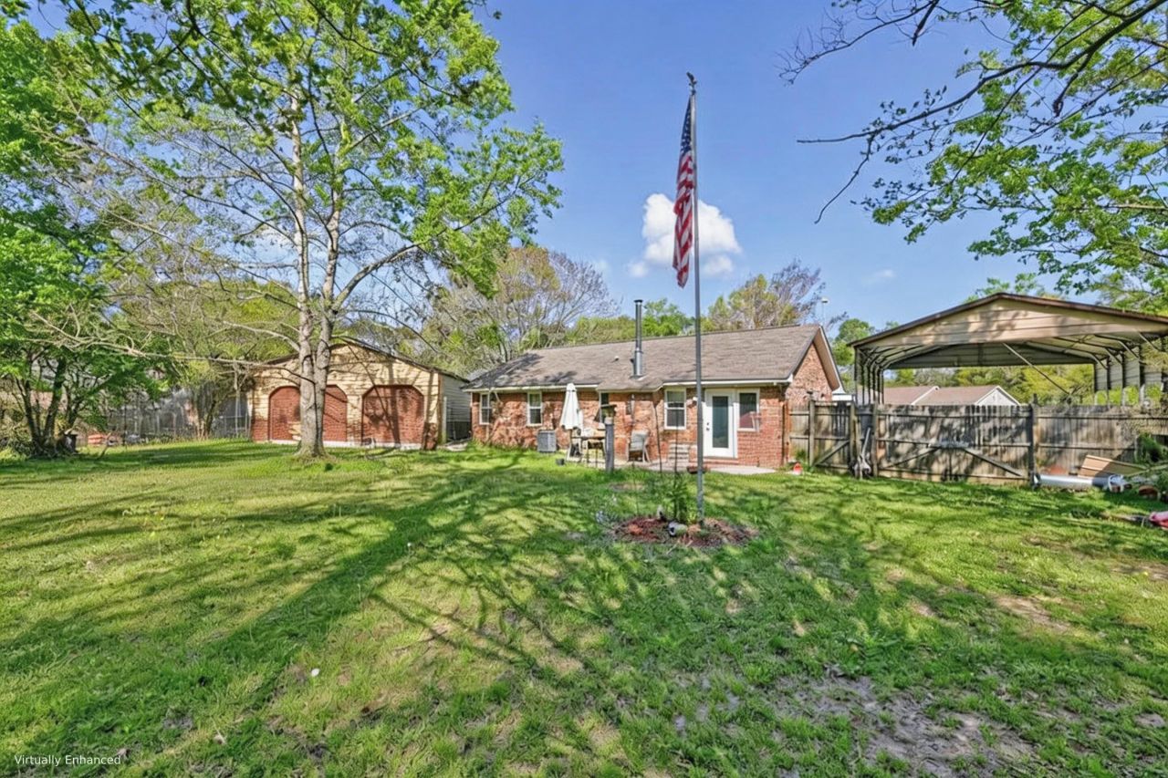 102 Nancy Lane Photo 10