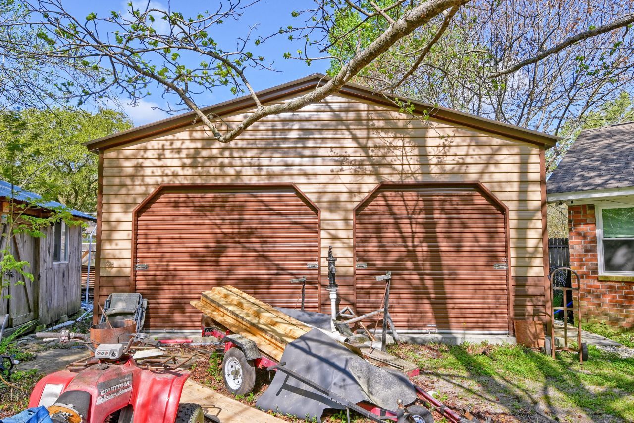 102 Nancy Lane Photo 38