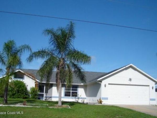 760 Gillen Avenue NW, Palm Bay, FL 32907