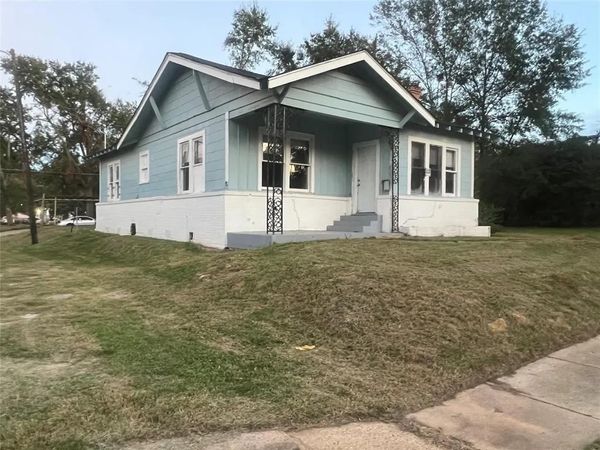 3201 Boss Avenue , Shreveport, LA 71109