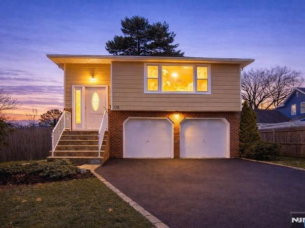 116 Woodland Avenue, MAYWOOD, NJ 07607