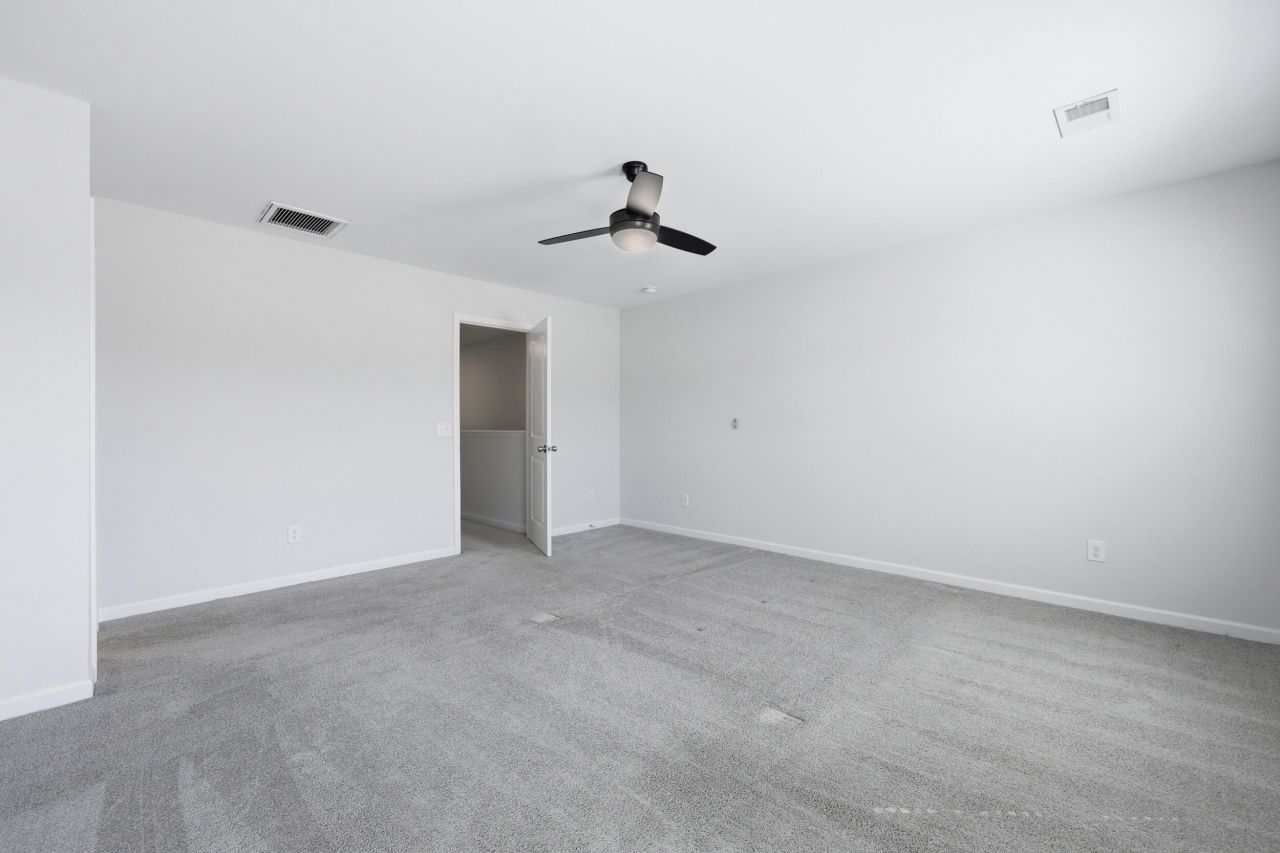 276 Godwit Drive Photo 10