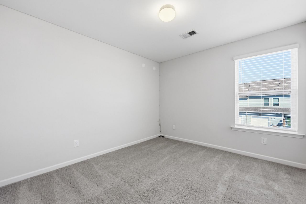 276 Godwit Drive Photo 14