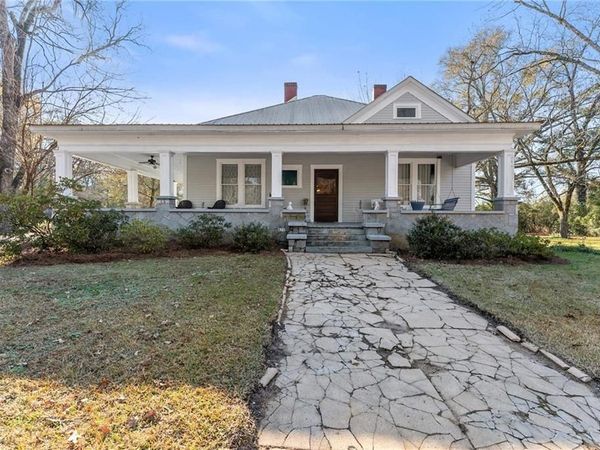 670 S Railroad Avenue, Carlton, GA 30627