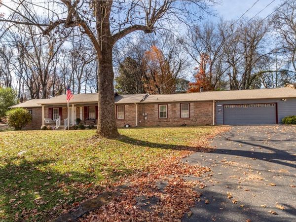 1508 Jewell Dr , Columbia, TN 38401