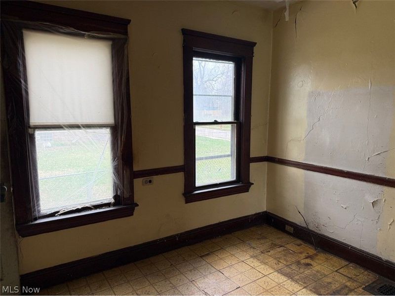 1623 Elsinore Avenue, East Cleveland, OH 44112 Photo 11