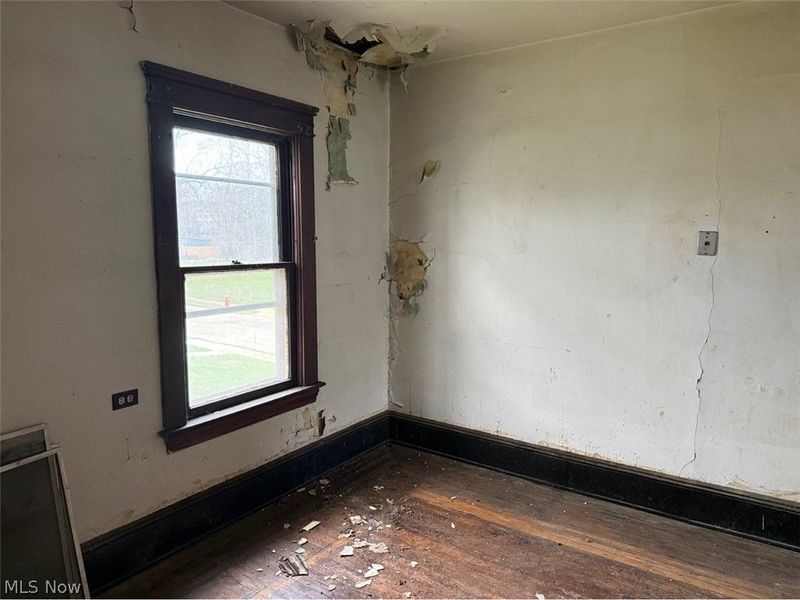 1623 Elsinore Avenue, East Cleveland, OH 44112 Photo 24