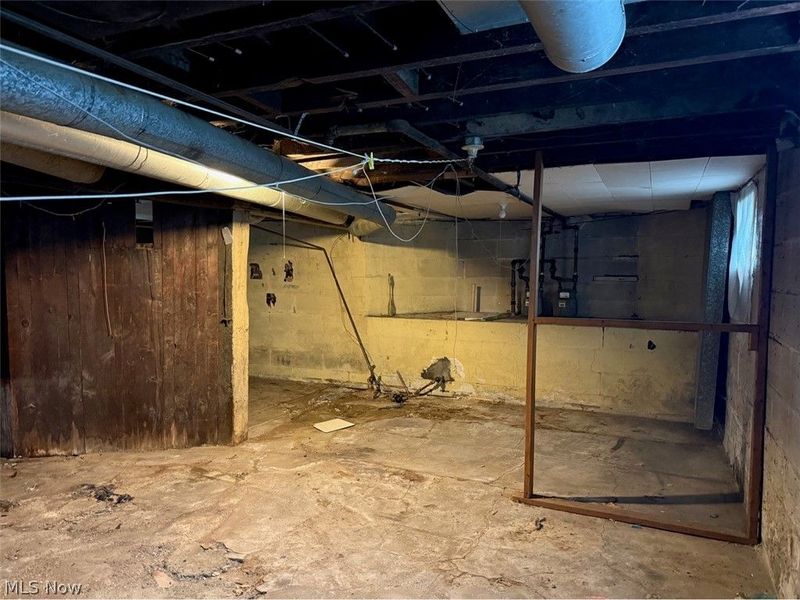 1623 Elsinore Avenue, East Cleveland, OH 44112 Photo 32