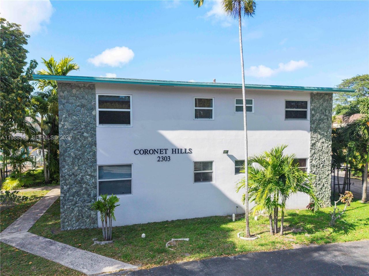 2303 Polk St , Unit 108, Hollywood, FL 33020 Photo