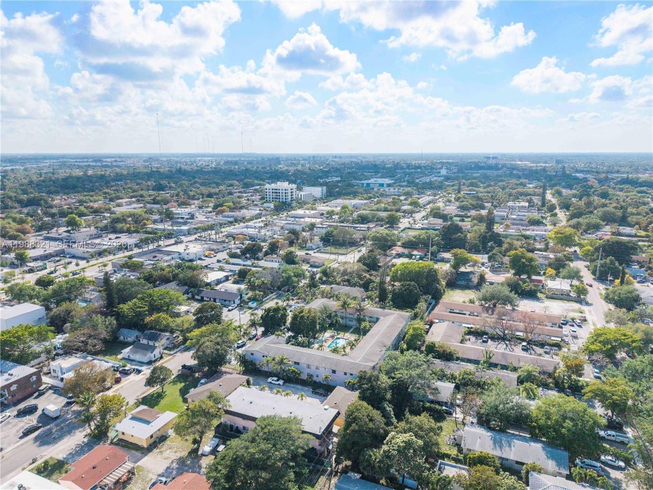 2303 Polk St , Unit 108, Hollywood, FL 33020 Photo