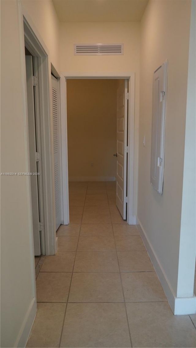 8301 NW 41st St , Unit B-409, Doral, FL 33166 Photo